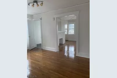 49 Peachtree Rd, Maplewood, NJ 07040 - Photo 6
