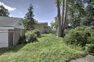8 Decker Ave, Elizabeth, NJ 07208 - Photo 28