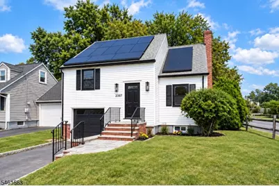 2397 Seymour Ave, Union Township, NJ 07083 - Photo 2