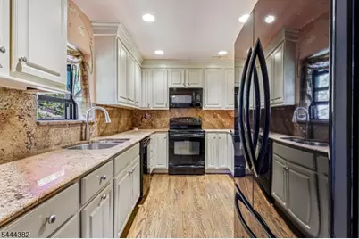 321 North Ave #114, Cranford Township, NJ 07016 - Photo 12