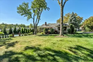 1407 Chapel Hill Rd, Mountainside, NJ 07092 - Photo 38