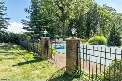 1407 Chapel Hill Rd, Mountainside, NJ 07092 - Photo 40