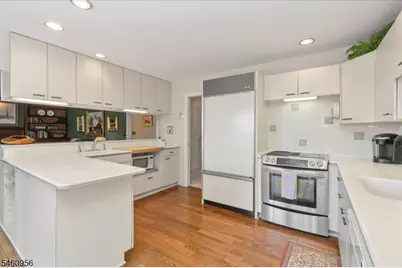 1407 Chapel Hill Rd, Mountainside, NJ 07092 - Photo 12