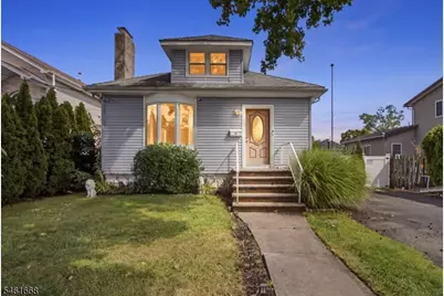 8 Pallant Ave, Linden, NJ 07036 - Photo 1