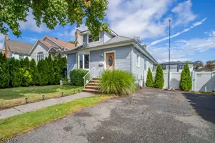 8 Pallant Ave, Linden, NJ 07036 - Photo 2
