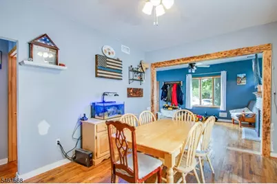 8 Pallant Ave, Linden, NJ 07036 - Photo 10