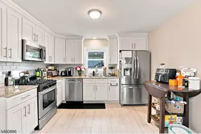 212 Hancox Ave, Nutley, NJ 07110 - Photo 4