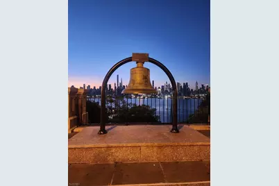 1055 Boulevard, Weehawken, NJ 07086 - Photo 10