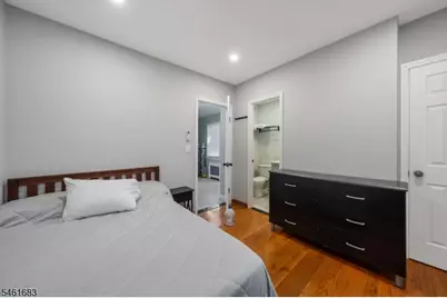 166 Victor St Unit 1, Franklin Township, NJ 08873 - Photo 10