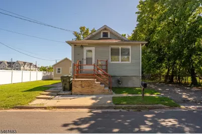 166 Victor St Unit 1, Franklin Township, NJ 08873 - Photo 1