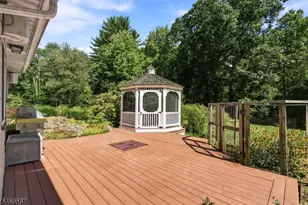 100 Jacobs Rd, Rockaway Township, NJ 07866 - Photo 10