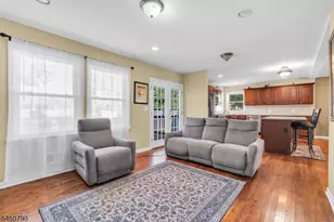 576 Richfield Ave, Kenilworth, NJ 07033 - Photo 16