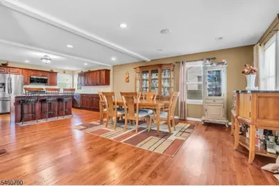 576 Richfield Ave, Kenilworth, NJ 07033 - Photo 6