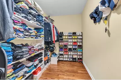 576 Richfield Ave, Kenilworth, NJ 07033 - Photo 22