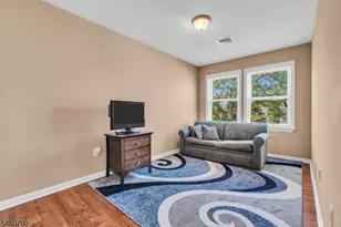 576 Richfield Ave, Kenilworth, NJ 07033 - Photo 26
