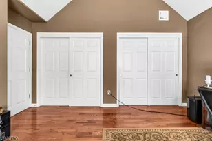 576 Richfield Ave, Kenilworth, NJ 07033 - Photo 30