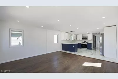 13 Columbus Ave, Edison Twp., NJ 08817 - Photo 12