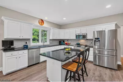 22 Jarombek Dr, Montville Township, NJ 07082 - Photo 6