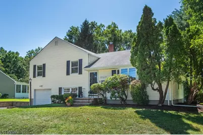 8 Judith Pl, Wayne, NJ 07470 - Photo 2