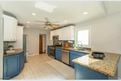 8 Judith Pl, Wayne, NJ 07470 - Photo 20