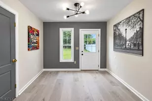 1922 Barnett St, Rahway, NJ 07065 - Photo 8