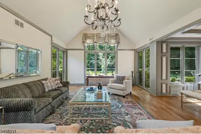 24-2 Douglass Ave, Bernardsville, NJ 07924 - Photo 4