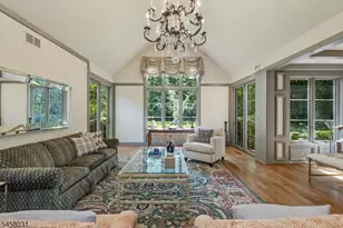 24-2 Douglass Ave, Bernardsville, NJ 07924 - Photo 4