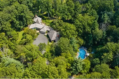 24-2 Douglass Ave, Bernardsville, NJ 07924 - Photo 1