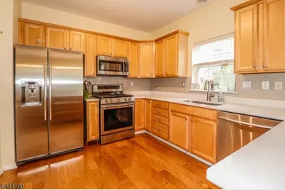 2101 Avery Ct #2101, Franklin Township, NJ 08873 - Photo 16