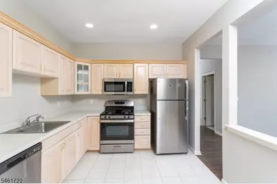 5 Wiley Ct, Parsippany, NJ 07950 - Photo 6