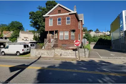 52 Goffle Rd, Hawthorne, NJ 07506 - Photo 6