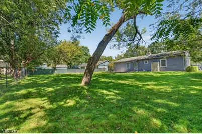 24 Presidential Dr, Washington Boro, NJ 07882 - Photo 14