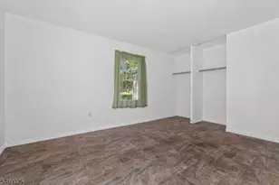 24 Presidential Dr, Washington Boro, NJ 07882 - Photo 10