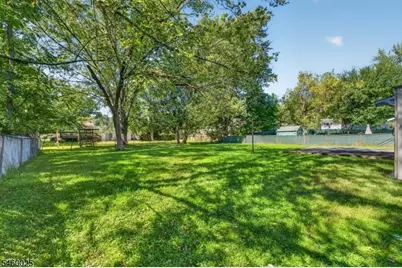 24 Presidential Dr, Washington Boro, NJ 07882 - Photo 18