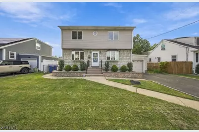 126 Martin Dr, South Plainfield, NJ 07080 - Photo 2