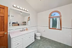 126 Martin Dr, South Plainfield, NJ 07080 - Photo 10