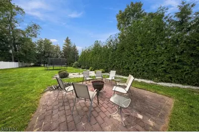 126 Martin Dr, South Plainfield, NJ 07080 - Photo 16