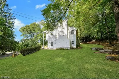 26 Scenic Dr, Hardyston Township, NJ 07419 - Photo 18