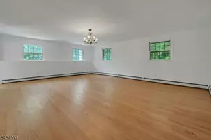 26 Scenic Dr, Hardyston Township, NJ 07419 - Photo 6
