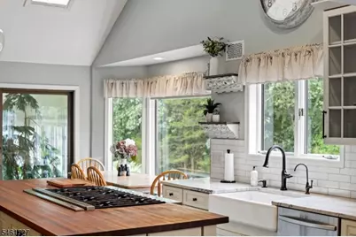 12 Craig Rd, Readington, NJ 08853 - Photo 12
