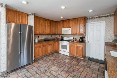 163 Matthews Farm Rd, Montgomery Township, NJ 08502 - Photo 10