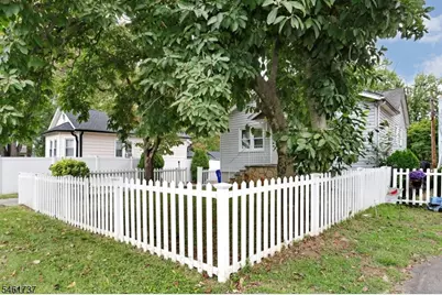 15 Crescent Ave, Totowa, NJ 07512 - Photo 2