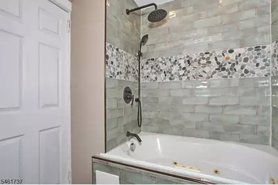15 Crescent Ave, Totowa, NJ 07512 - Photo 12