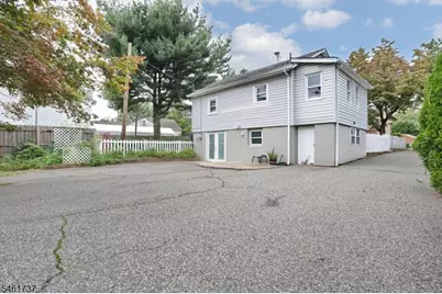 15 Crescent Ave, Totowa, NJ 07512 - Photo 38