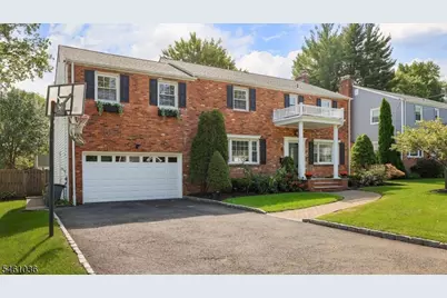 9 Cornell Rd, Cranford Township, NJ 07016 - Photo 2
