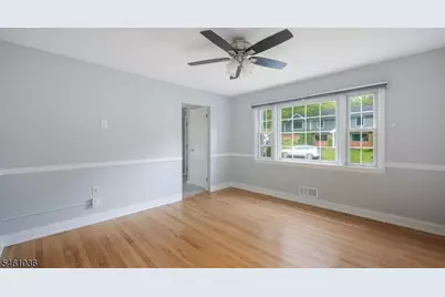 9 Cornell Rd, Cranford Township, NJ 07016 - Photo 12