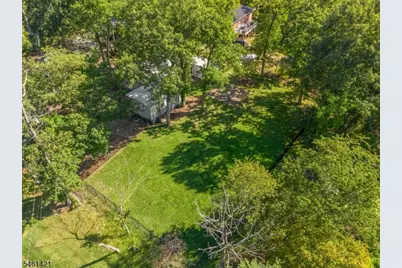 879 Vosseller Ave, Bridgewater, NJ 08836 - Photo 34