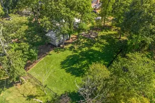 879 Vosseller Ave, Bridgewater, NJ 08836 - Photo 34
