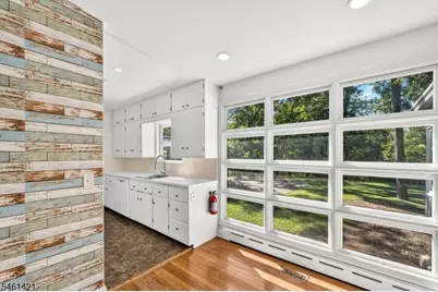 879 Vosseller Ave, Bridgewater, NJ 08836 - Photo 10