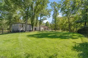 879 Vosseller Ave, Bridgewater, NJ 08836 - Photo 32